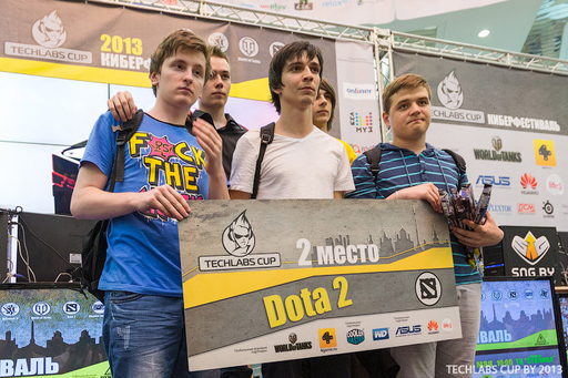 Киберспорт - Финал Techlabs Cup BY 2013 собрал более 15 000 человек